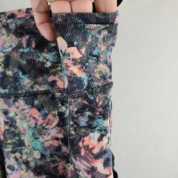 Women's Lululemon Fast And Free Crop II Size 12 Dappled Daze Multi Floral Nulux - Picture 5 of 8